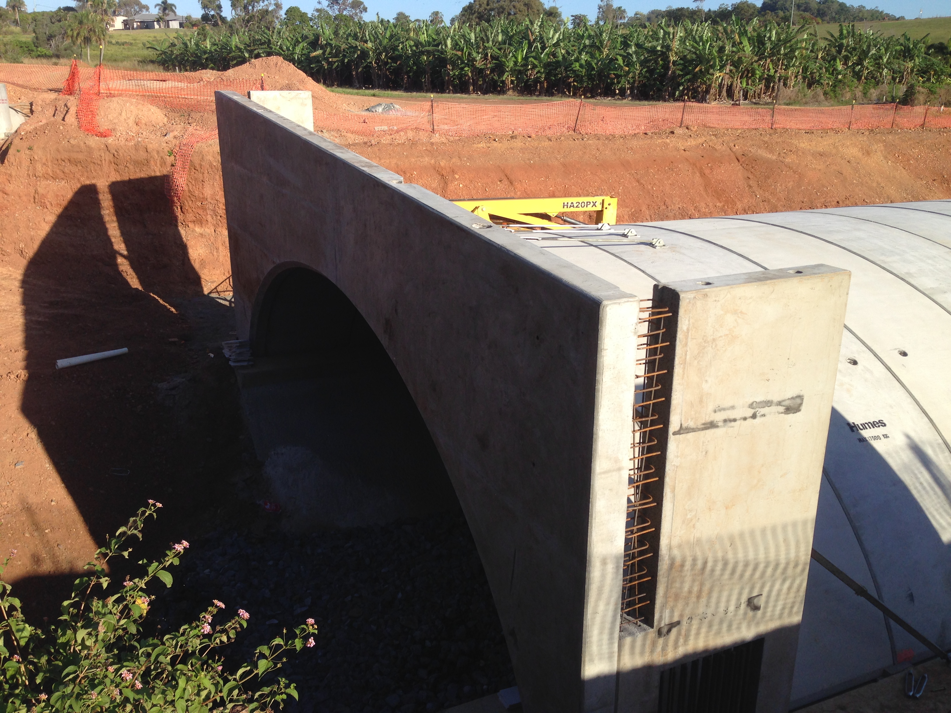 Description: Description: E:\web\HTML\Retainingwall_files\retainingwall1.JPG